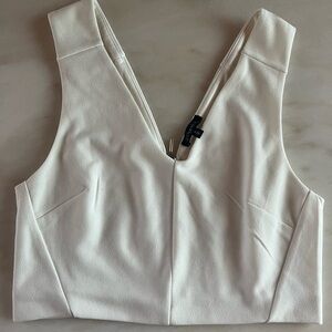 Dynamite Sleeveless Crop Top